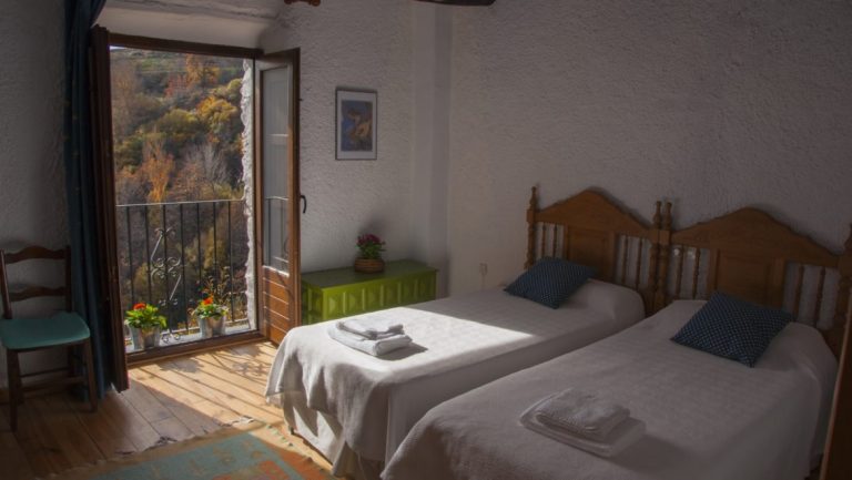 casa huerto la juana trevelez alpujarra 1 1170x660 1 768x433